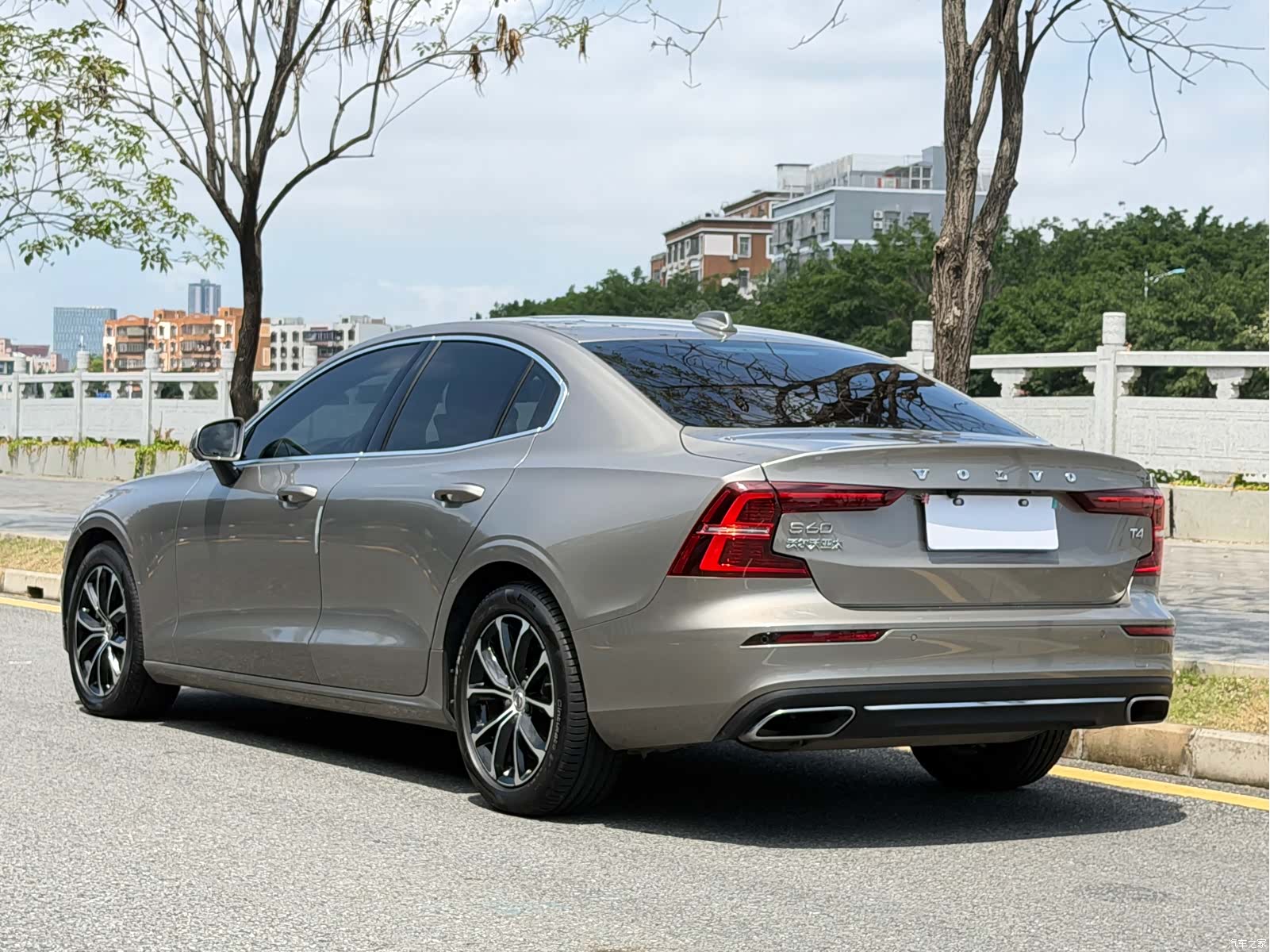 Volvo S60, 2021 15