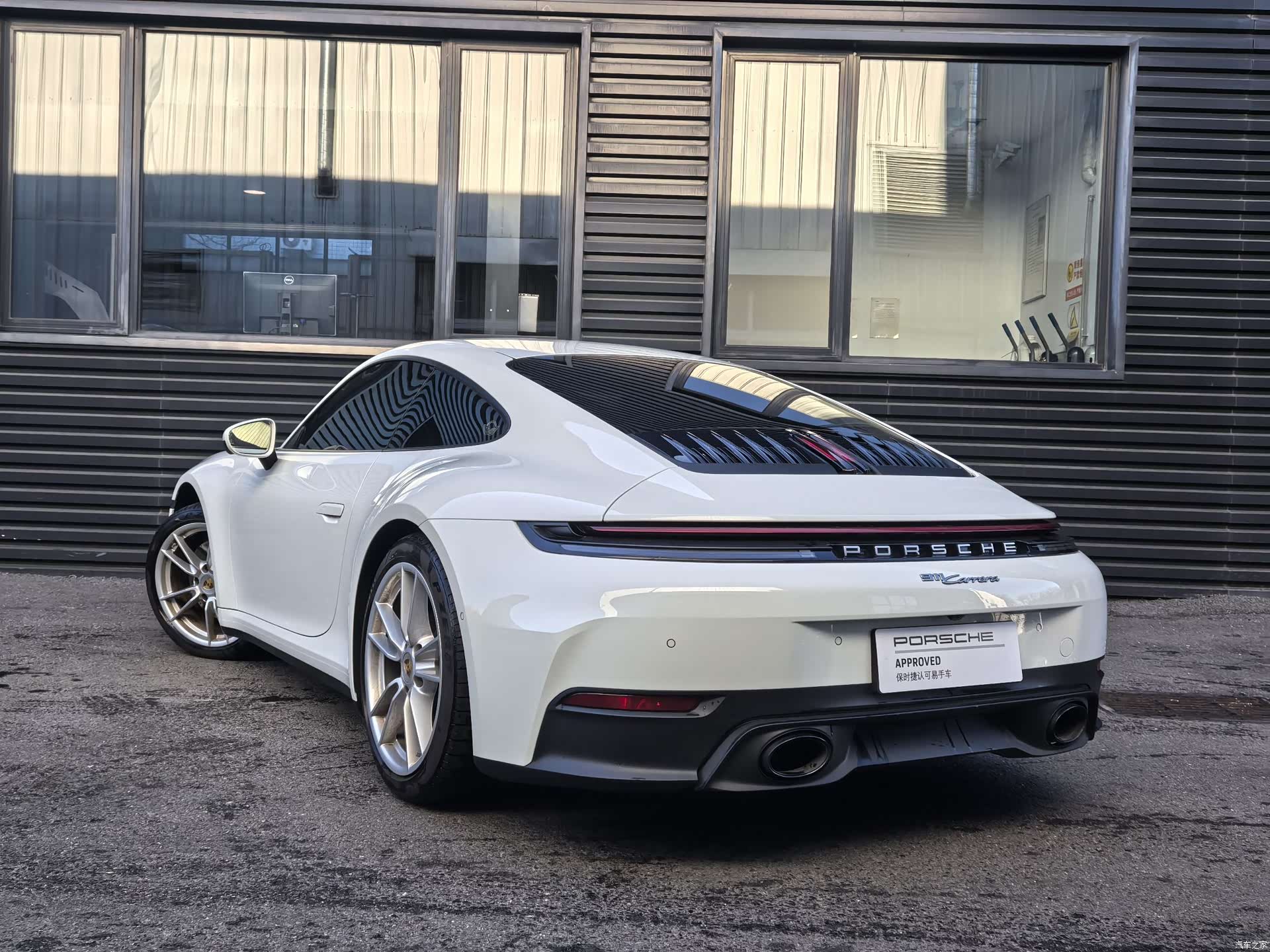 Porsche 911, 2025 7