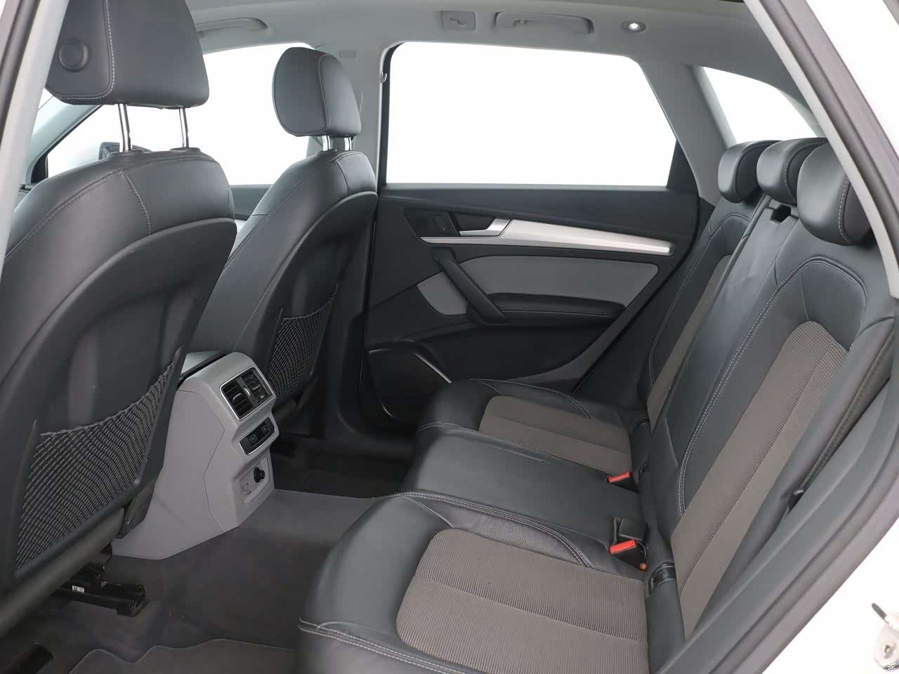 Audi Q5L, 2019 8