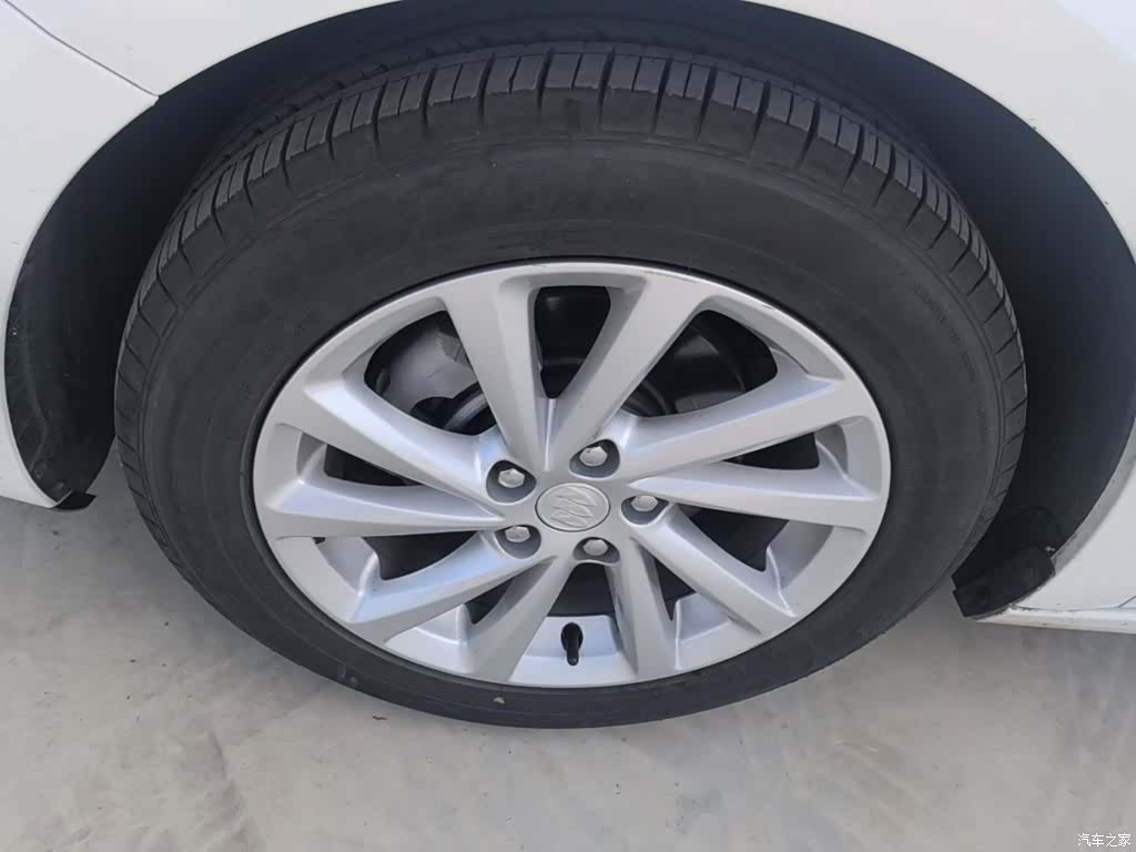 Buick Verano, 2019 23