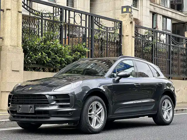 Porsche Macan 2019 — купить из Китая под заказ