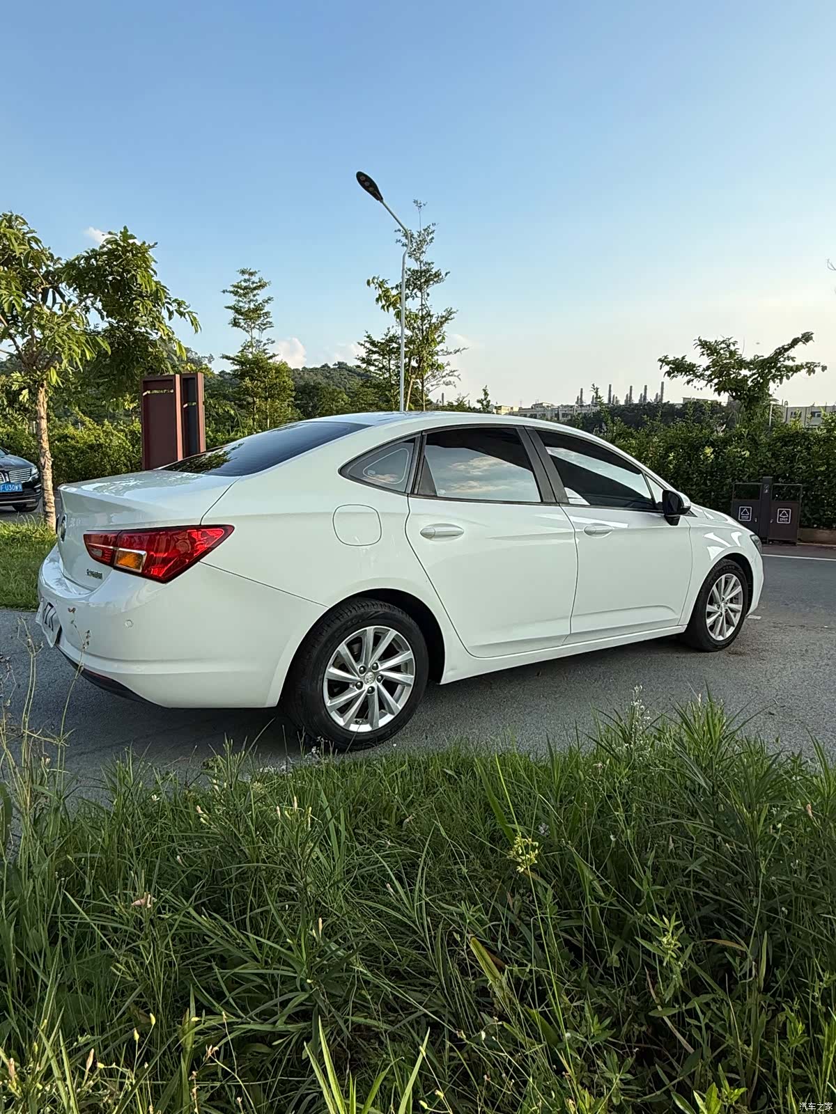 Buick Verano, 2018 6