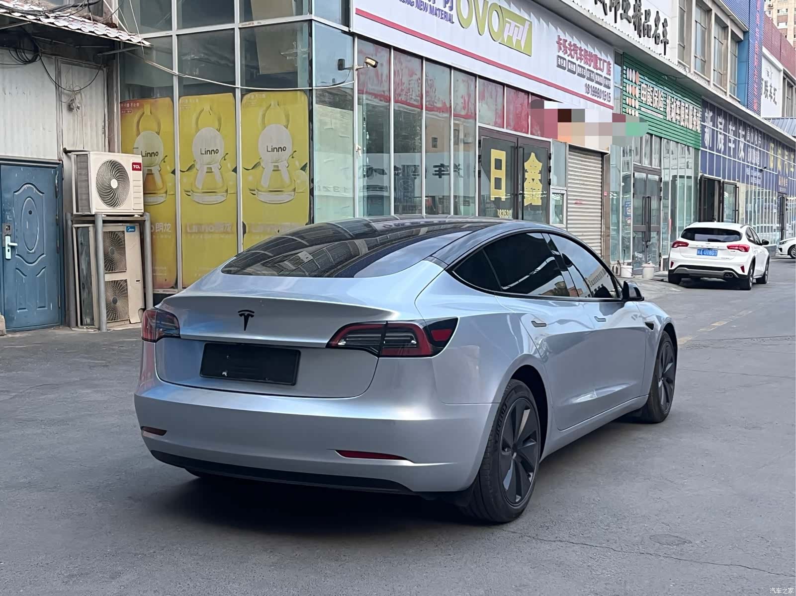 Tesla Model 3, 2023 7
