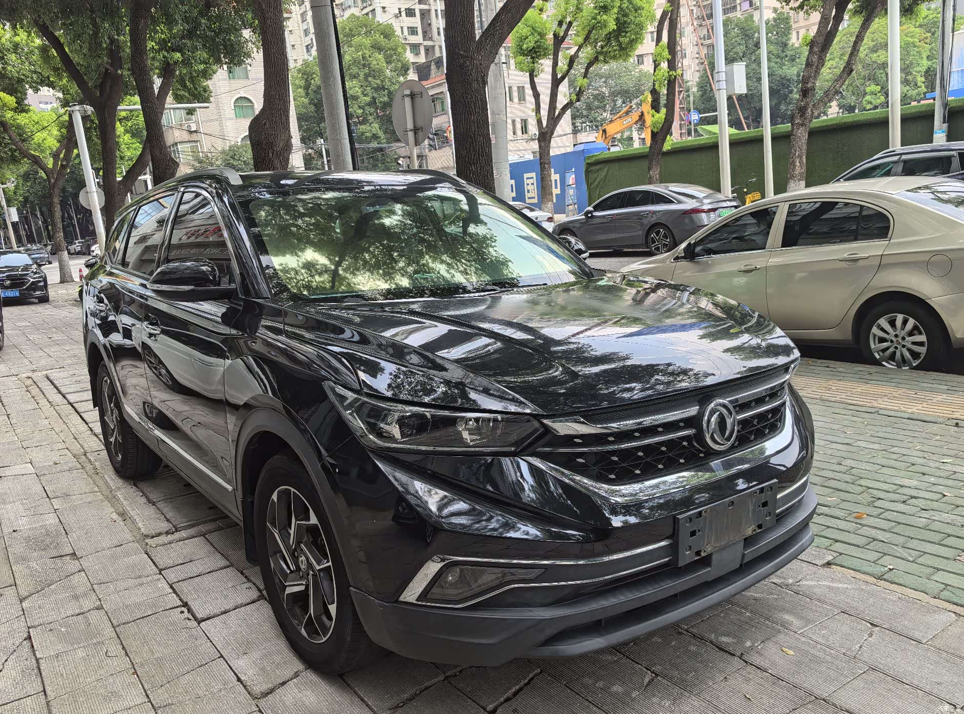 DongFeng AX7, 2020 3