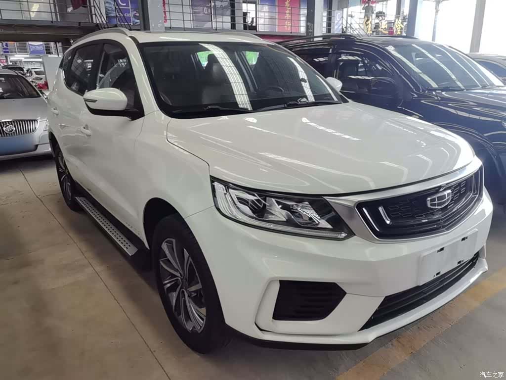 Geely X6, 2020 4