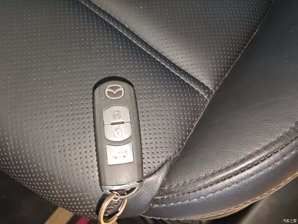 Mazda Atenza, 2017 9