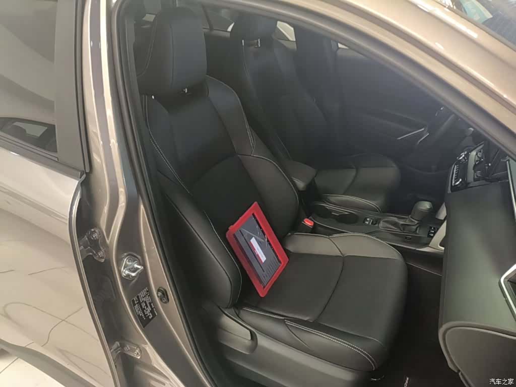 Toyota Frontlander, 2025 20