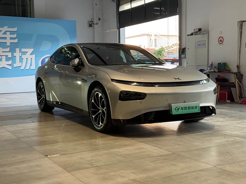 XPENG P7