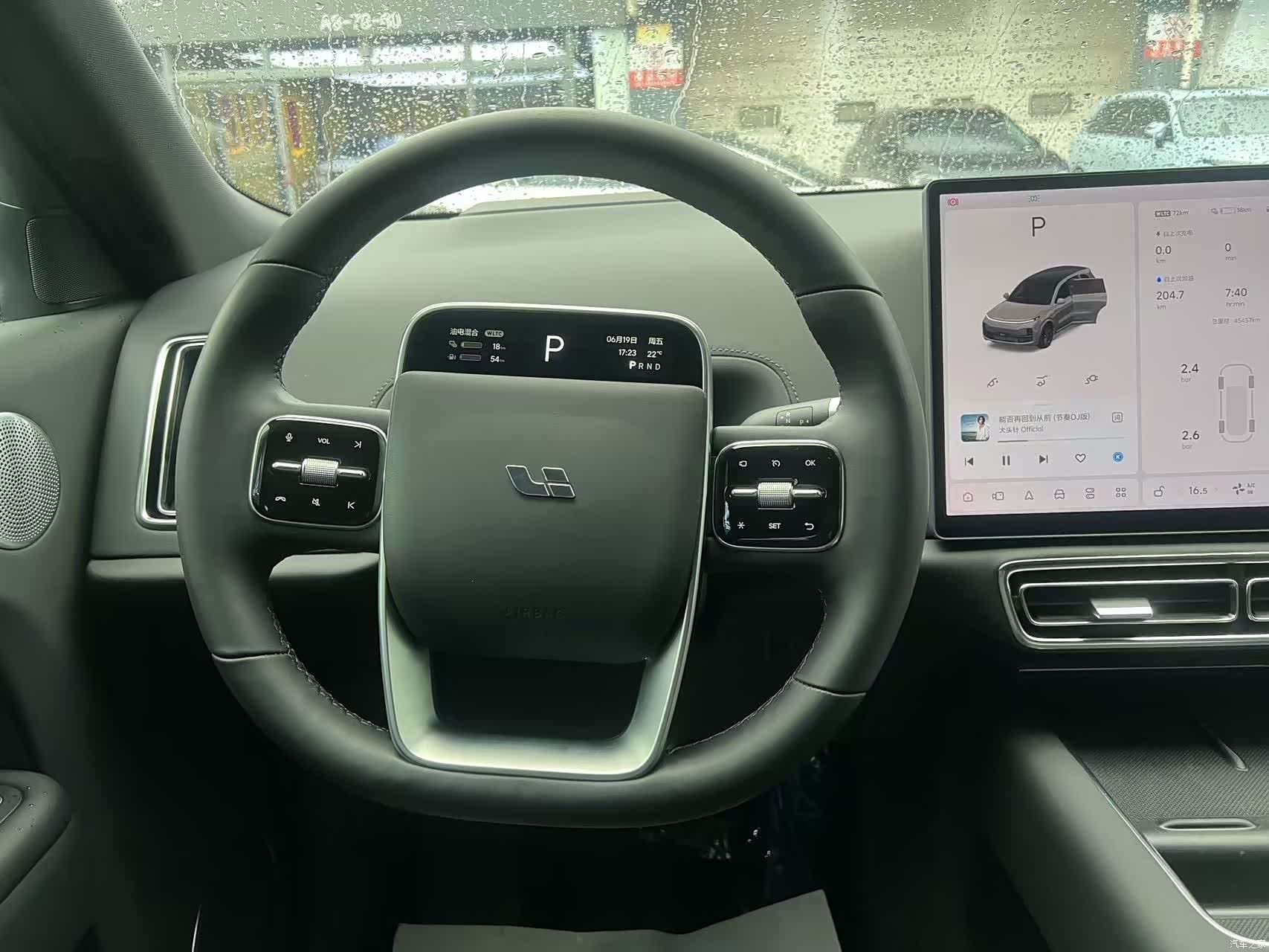 Li Auto L8, 2023 все фото