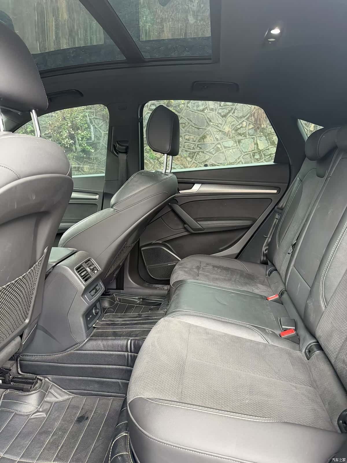Audi Q5L, 2021 все фото
