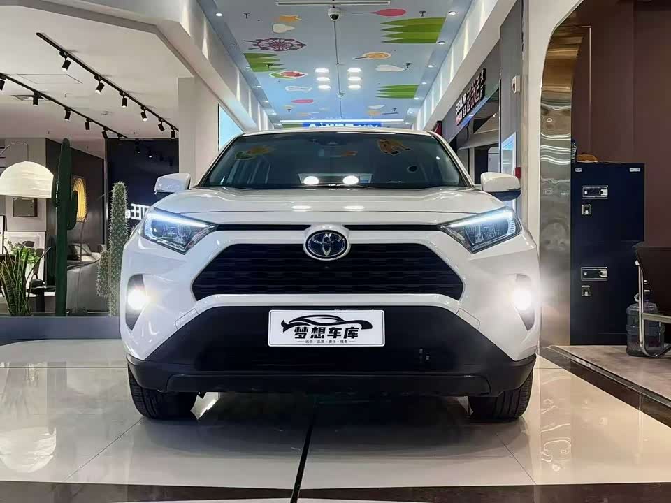 Toyota RAV4 Rongfang Dual Engine E+