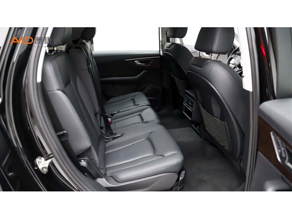 Audi Q7, 2022 8
