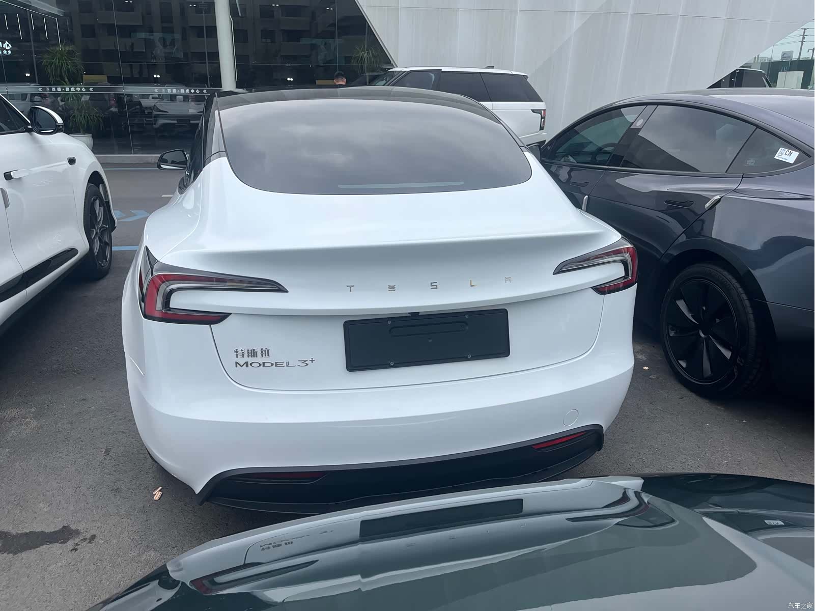 Tesla Model 3, 2024 8