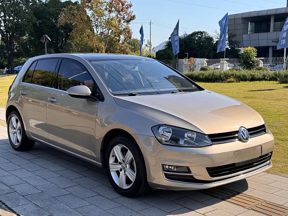 Volkswagen golf