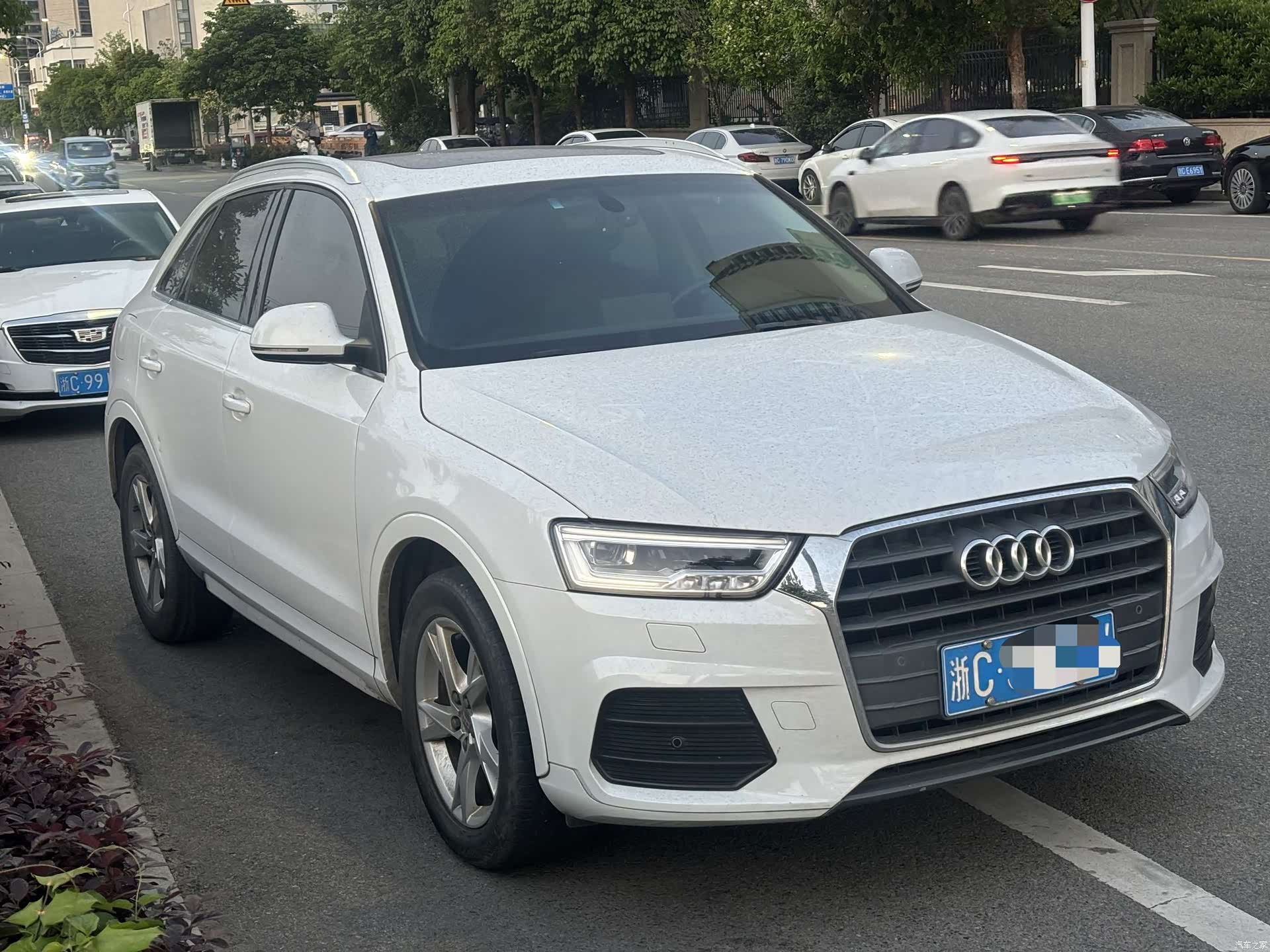 Audi Q3, 2019 3