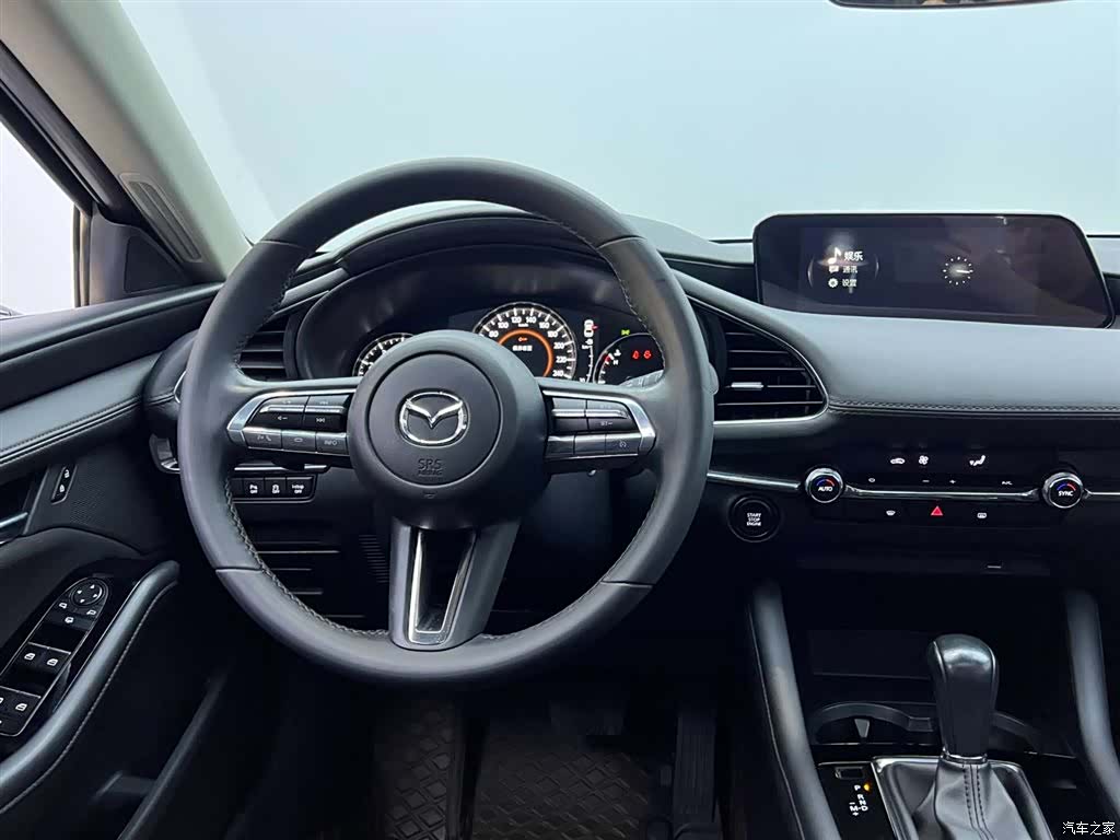 Mazda Mazda3, 2022 25