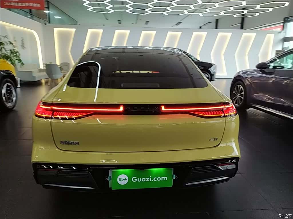 Geely E8, 2024 6