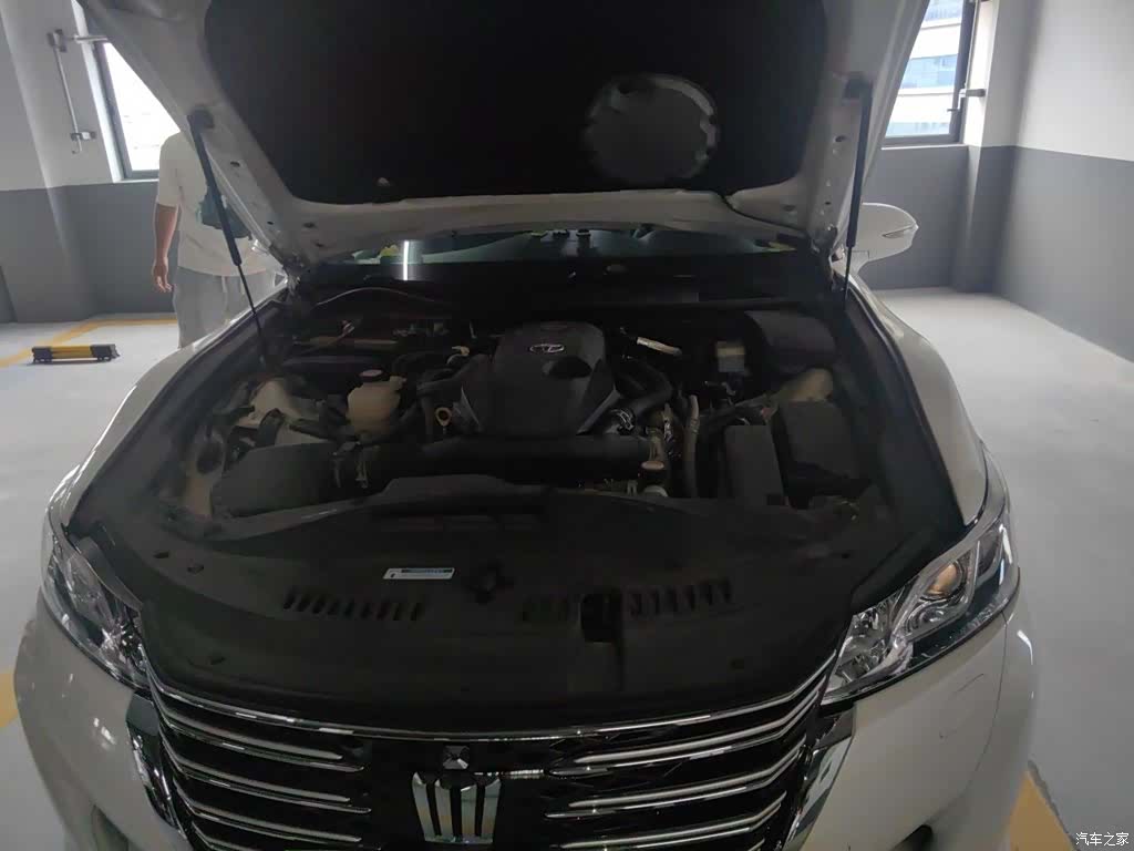 Toyota Crown, 2016 11