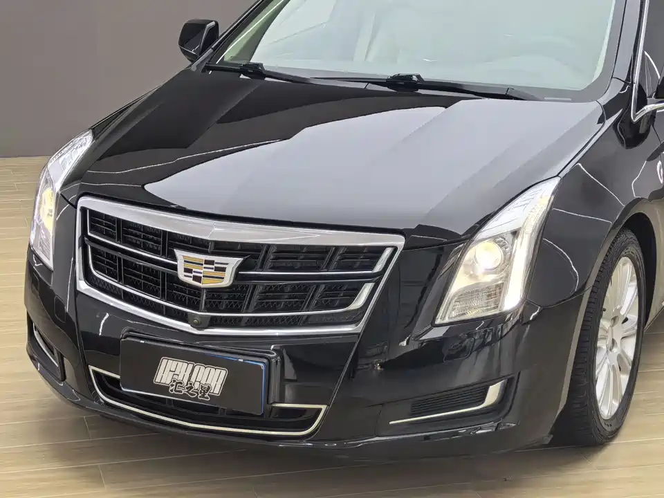 Cadillac XTS
