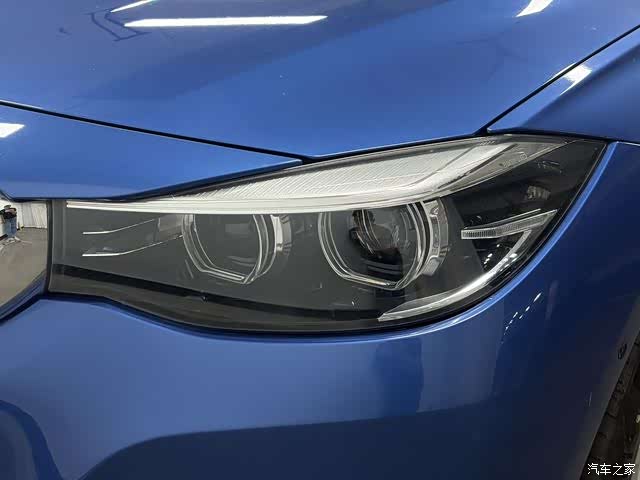 BMW 3 Series, 2018 17