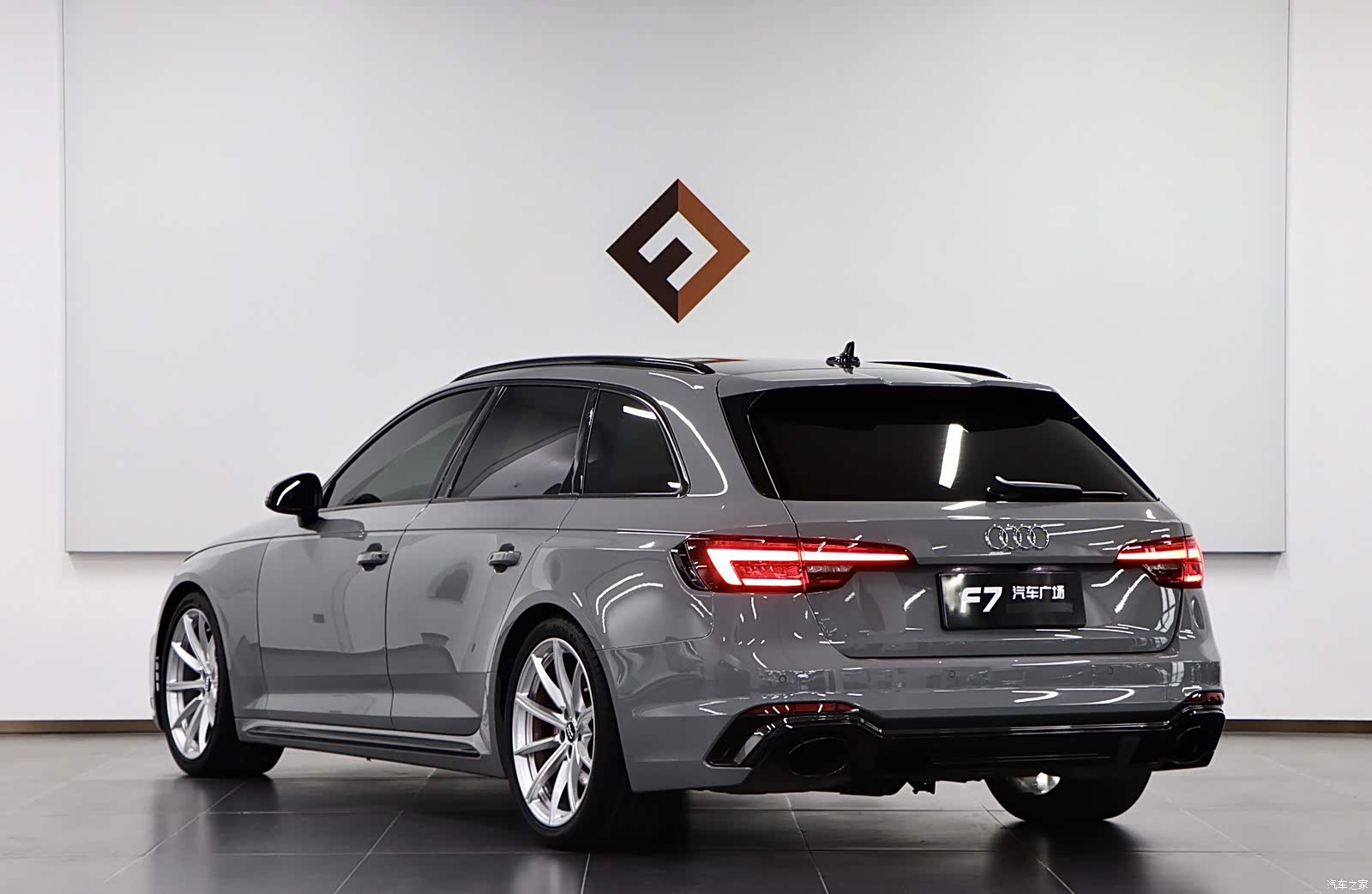 Audi RS, 2019 4