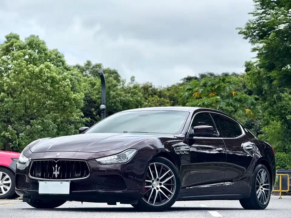 Maserati Ghibli Maserati Ghibli