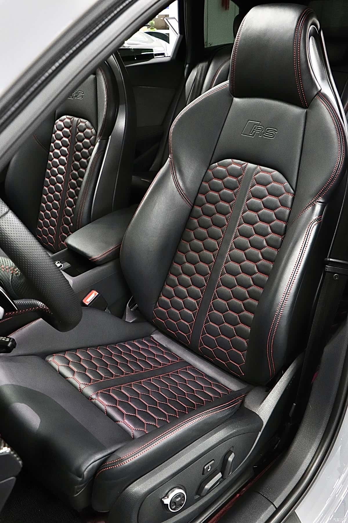 Audi RS, 2019 12