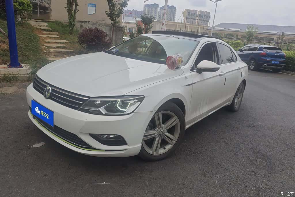 Volkswagen Lamando
