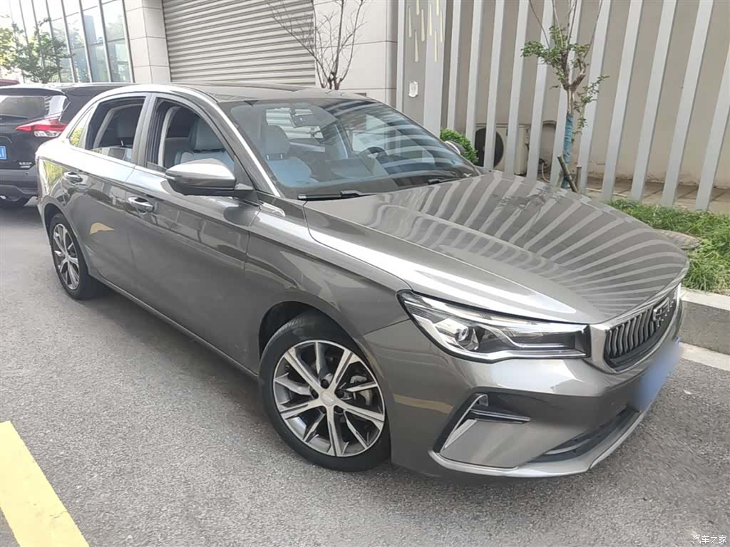 Geely Emgrand, 2024 4