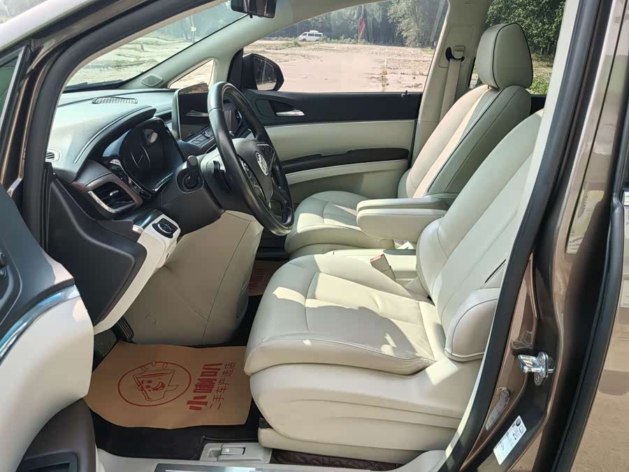 Buick GL8 2020, фото 17