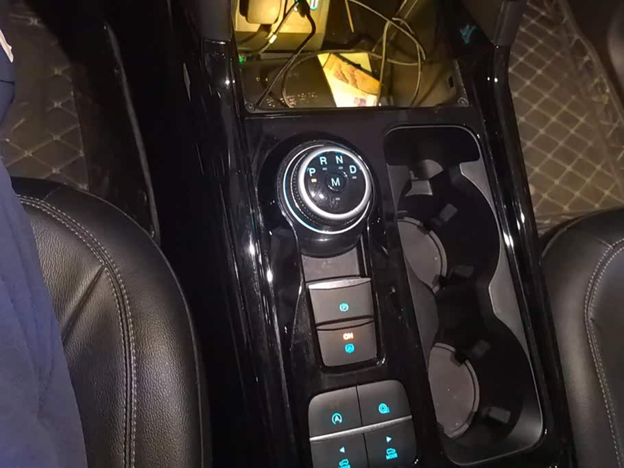 Ford Explorer Ford Explorer