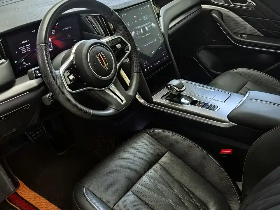 Hongqi HS7 PHEV