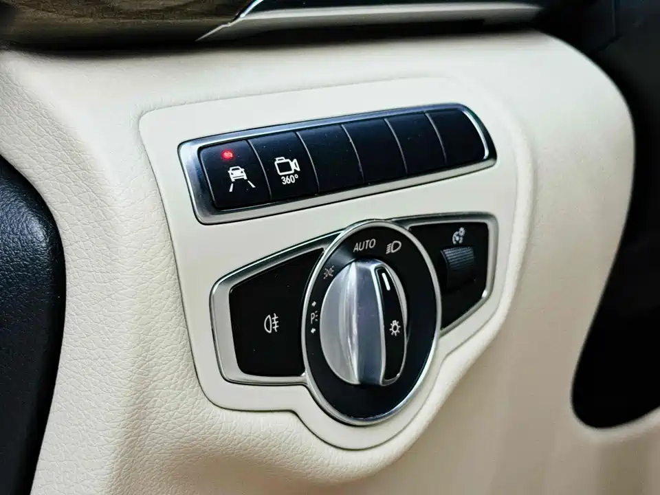 Mercedes-Benz V-class Mercedes-Benz V-class