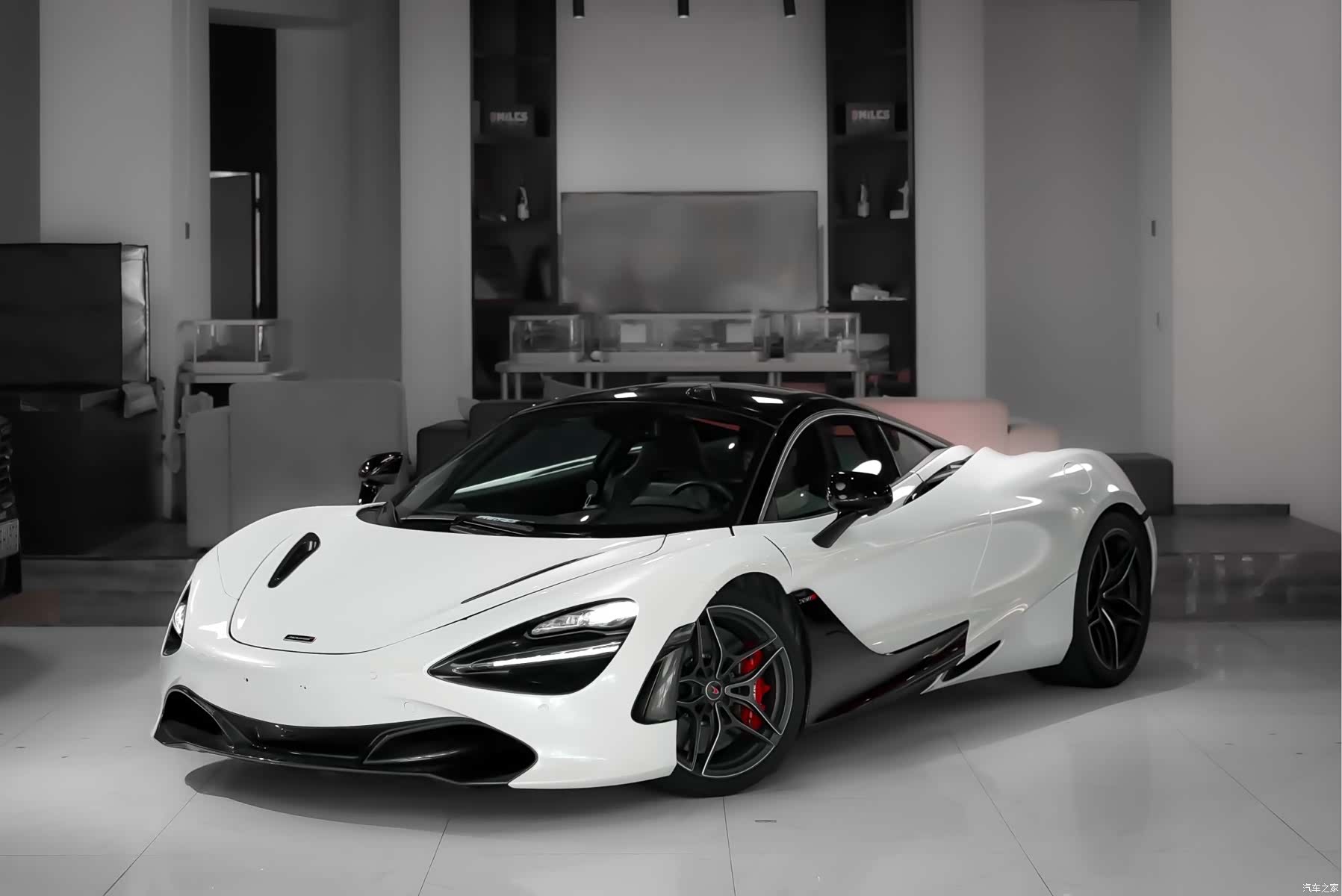 McLaren 720S, 2019 3
