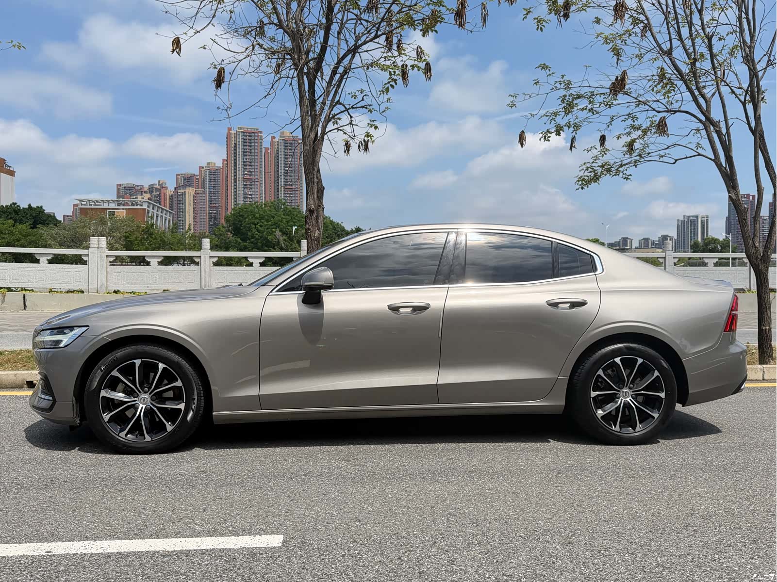 Volvo S60, 2021 4