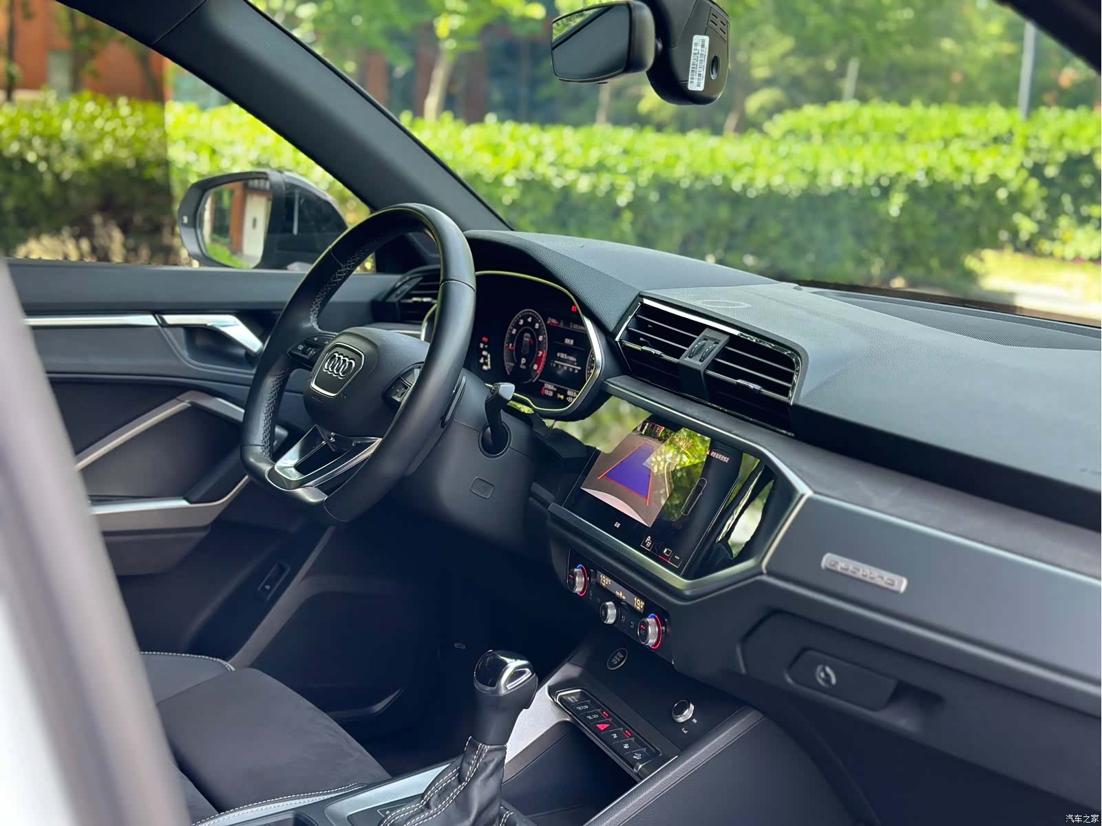 Audi Q3, 2023 11