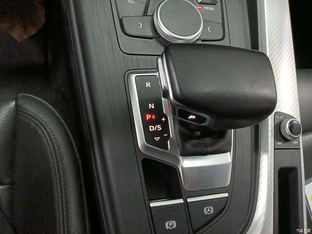 Audi A4L, 2017 10