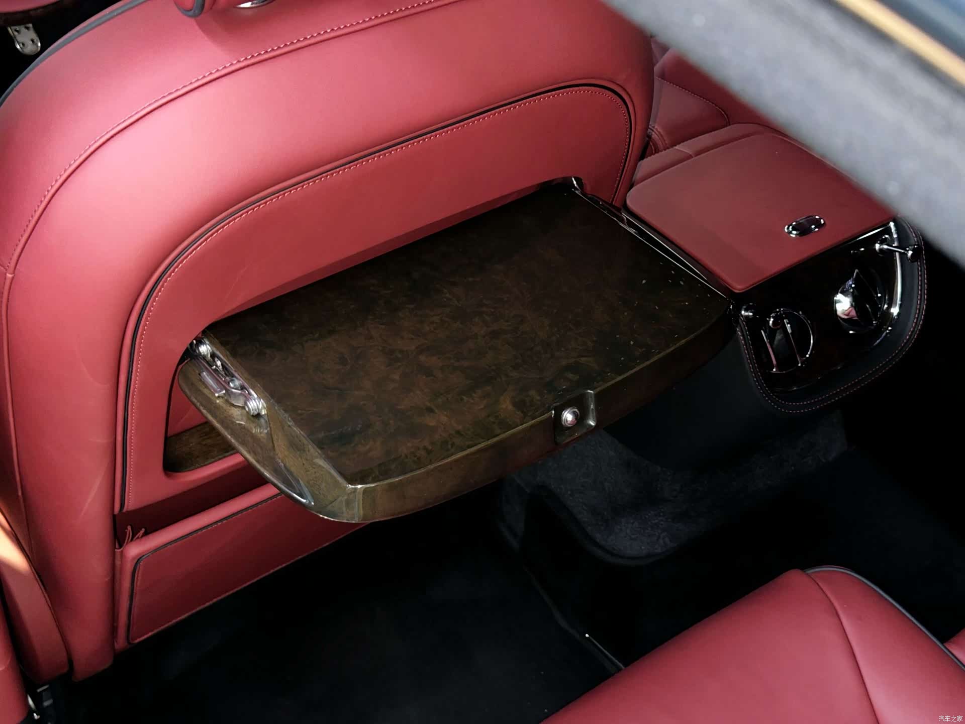 Bentley Mulsanne, 2012 22