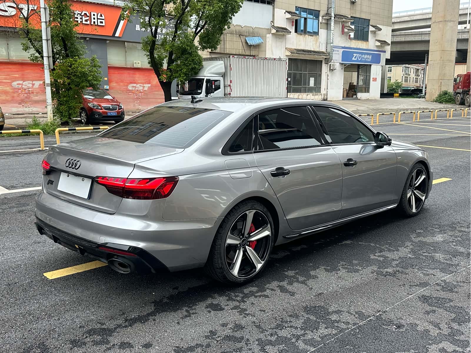 Audi A4L, 2021 11