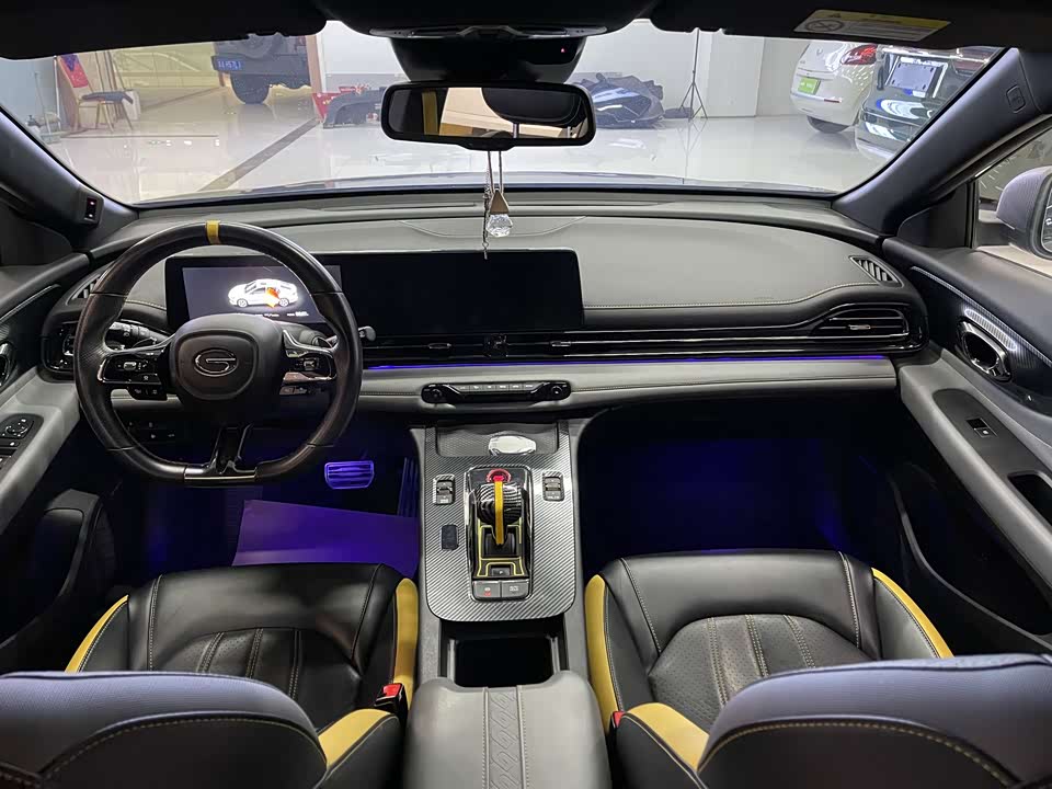 Trumpchi Shadow Leopard