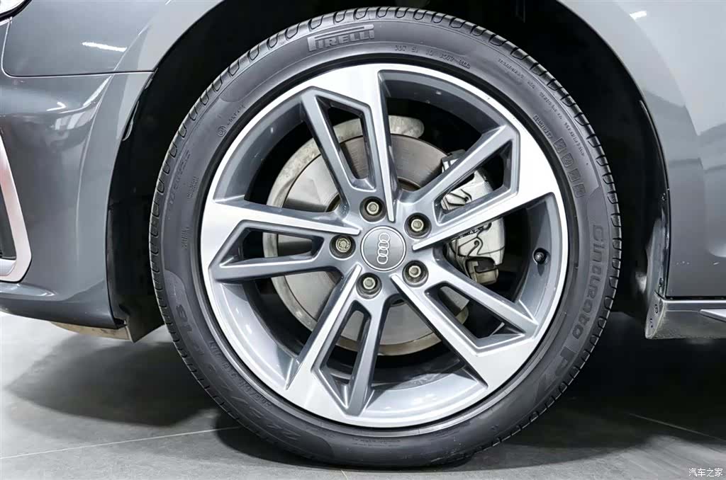 Audi A4L, 2020 12