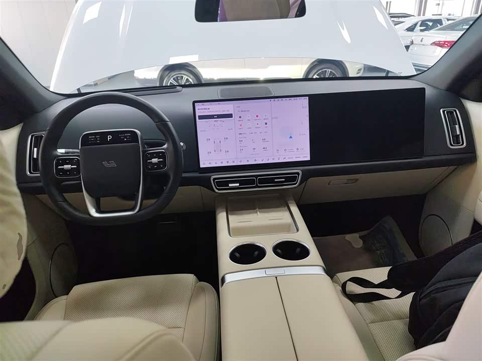 Li Auto Ideal L6