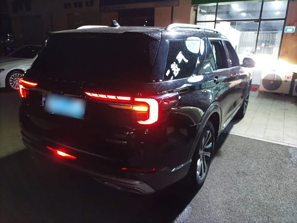 Ford Explorer Ford Explorer