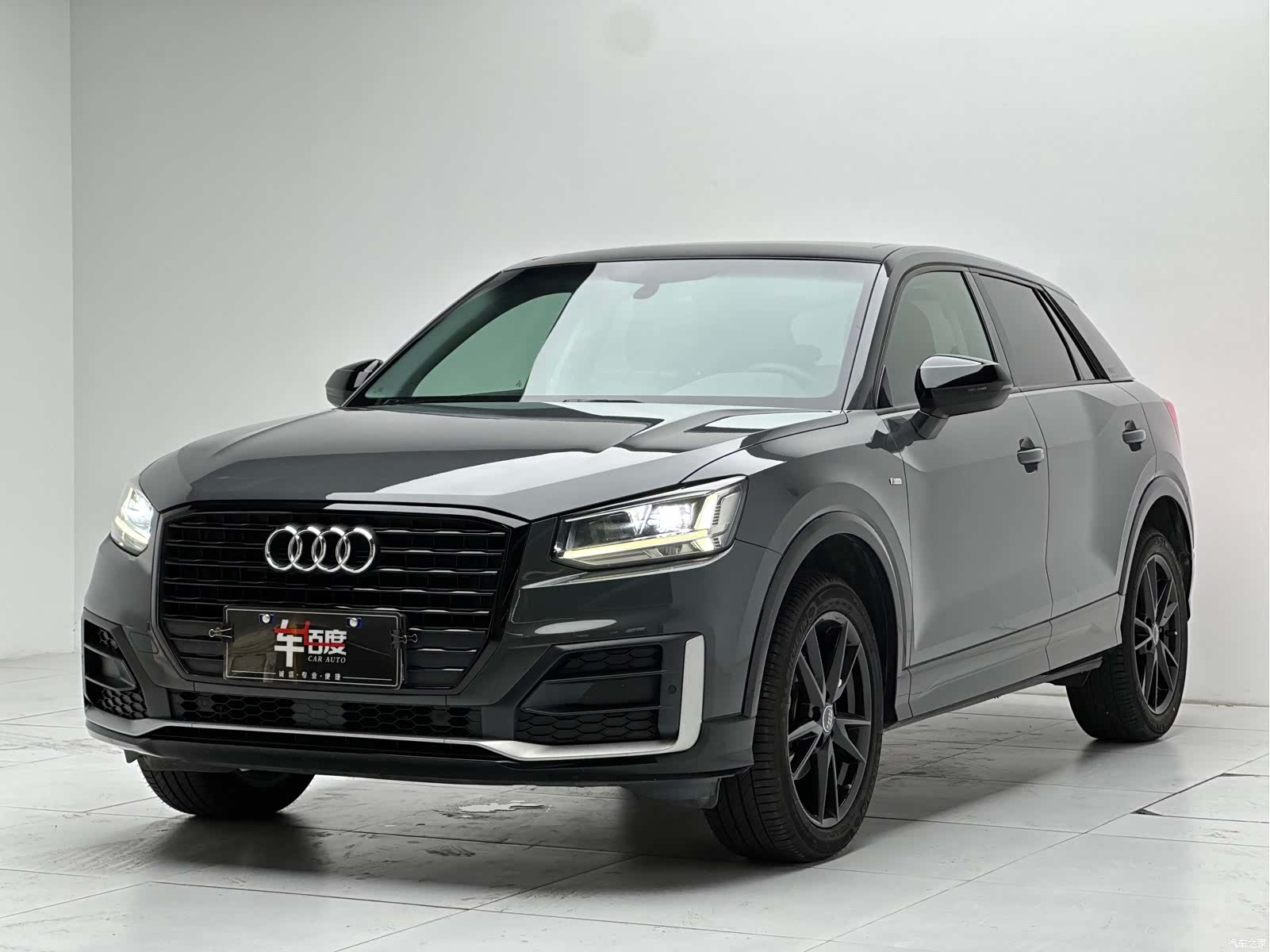 Audi Q2L, 2021 1