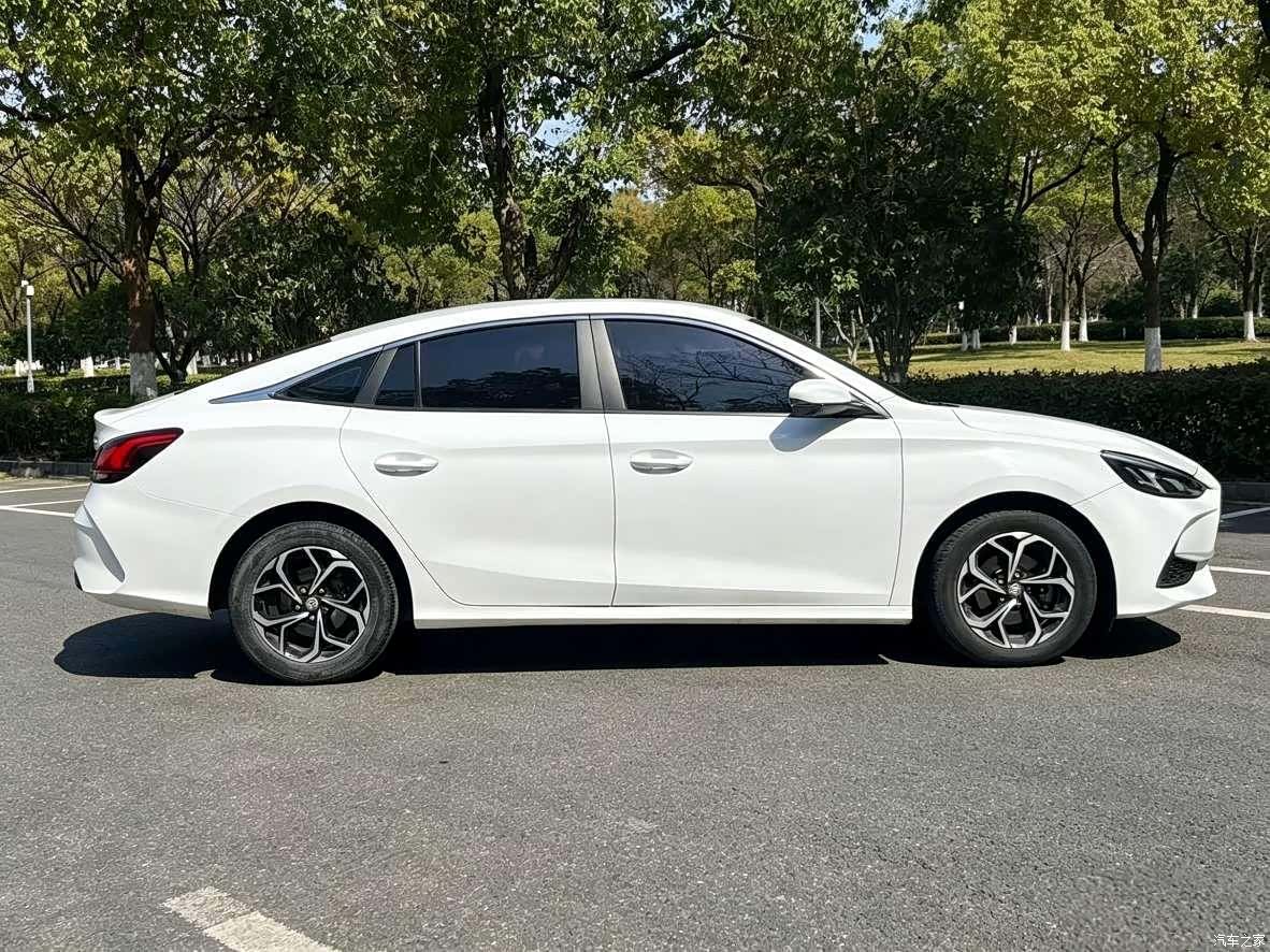 MG MG5, 2022 6