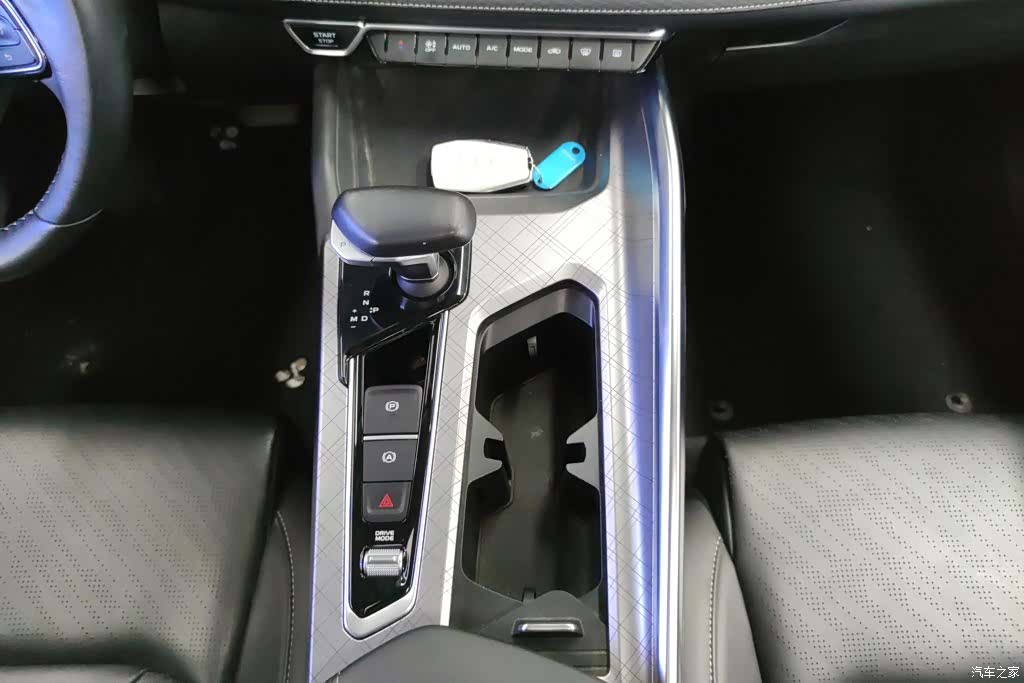 Geely Preface, 2020 16