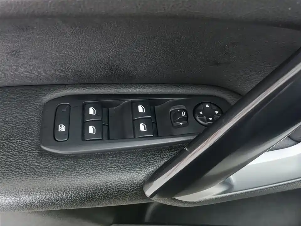 Peugeot 408 Peugeot 408