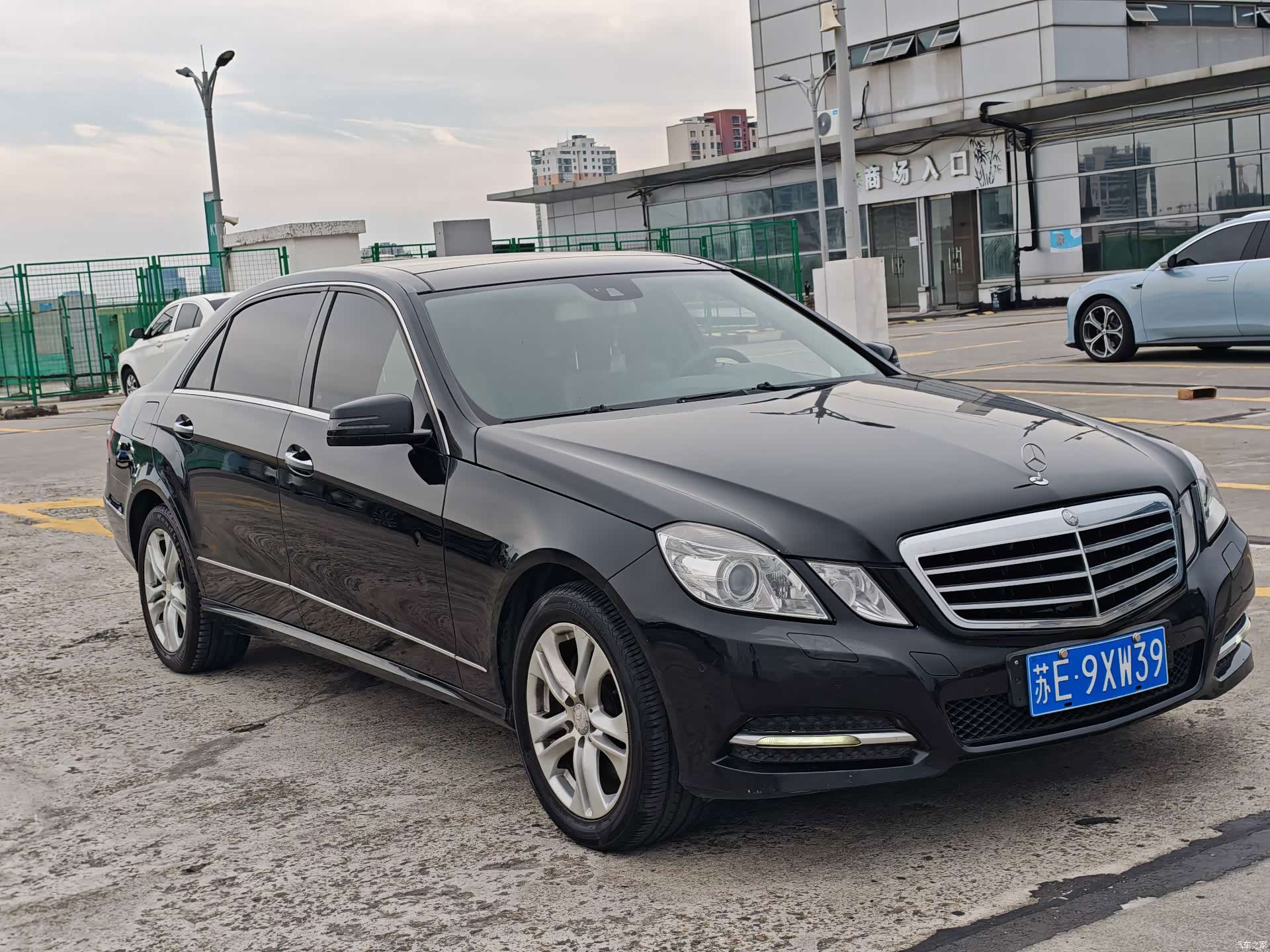 Mercedes-Benz E-Class, 2011 2