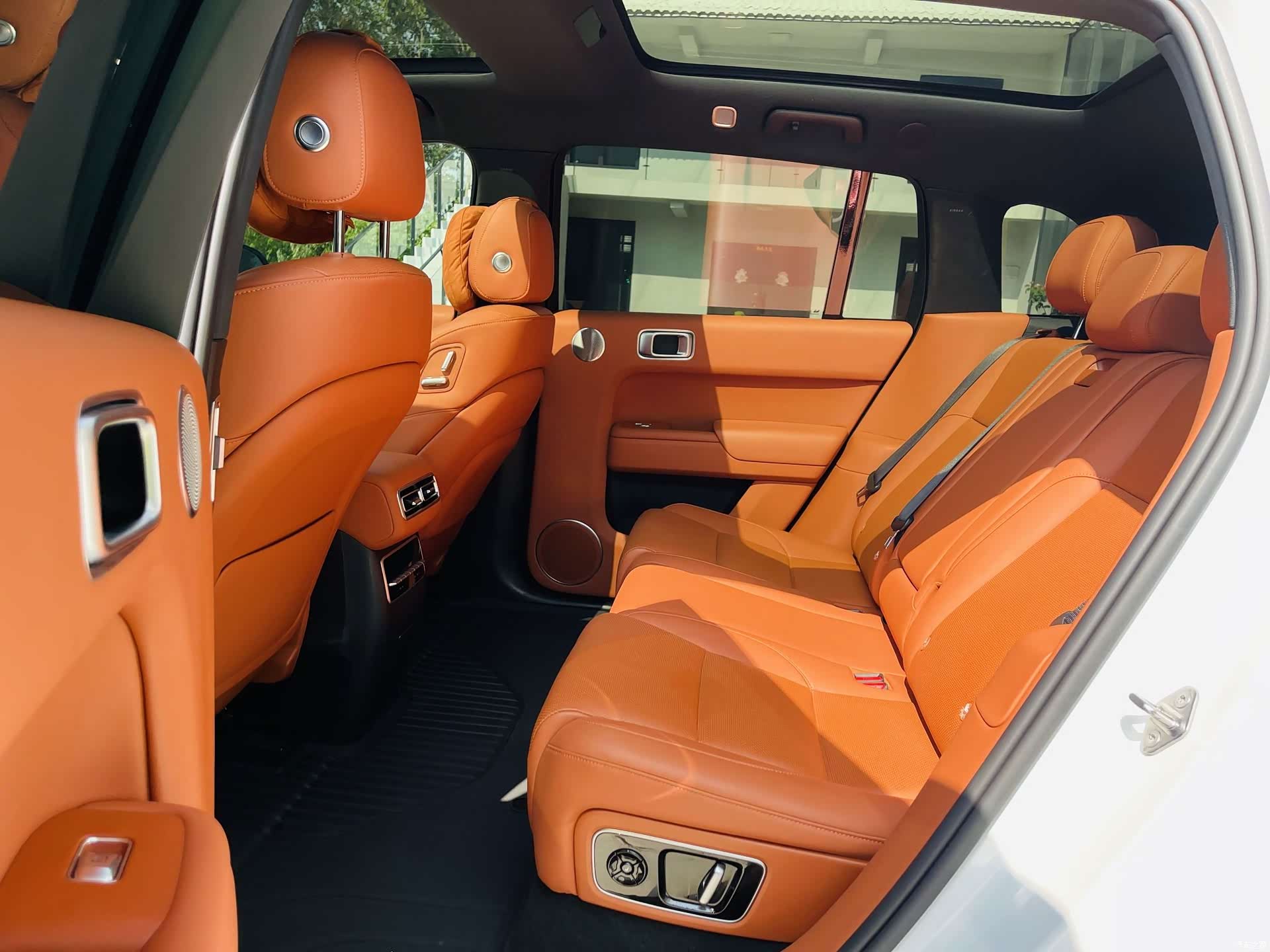 Li Auto L7, 2024 все фото