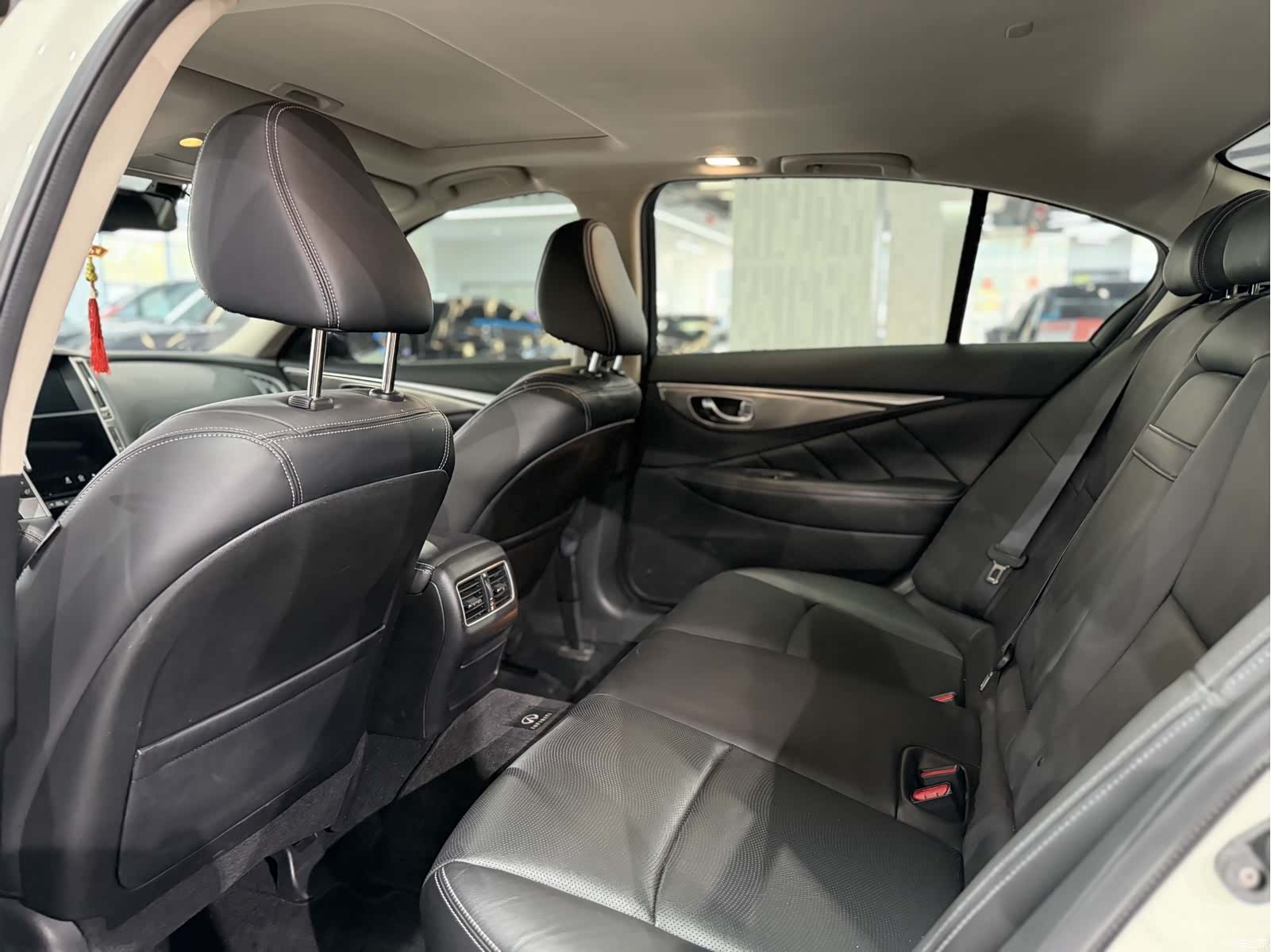 Infiniti Q50L, 2021 7